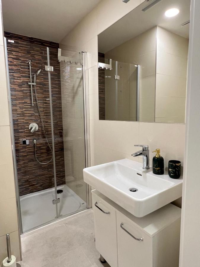 New Apartments Complex Prague Florenc Extérieur photo