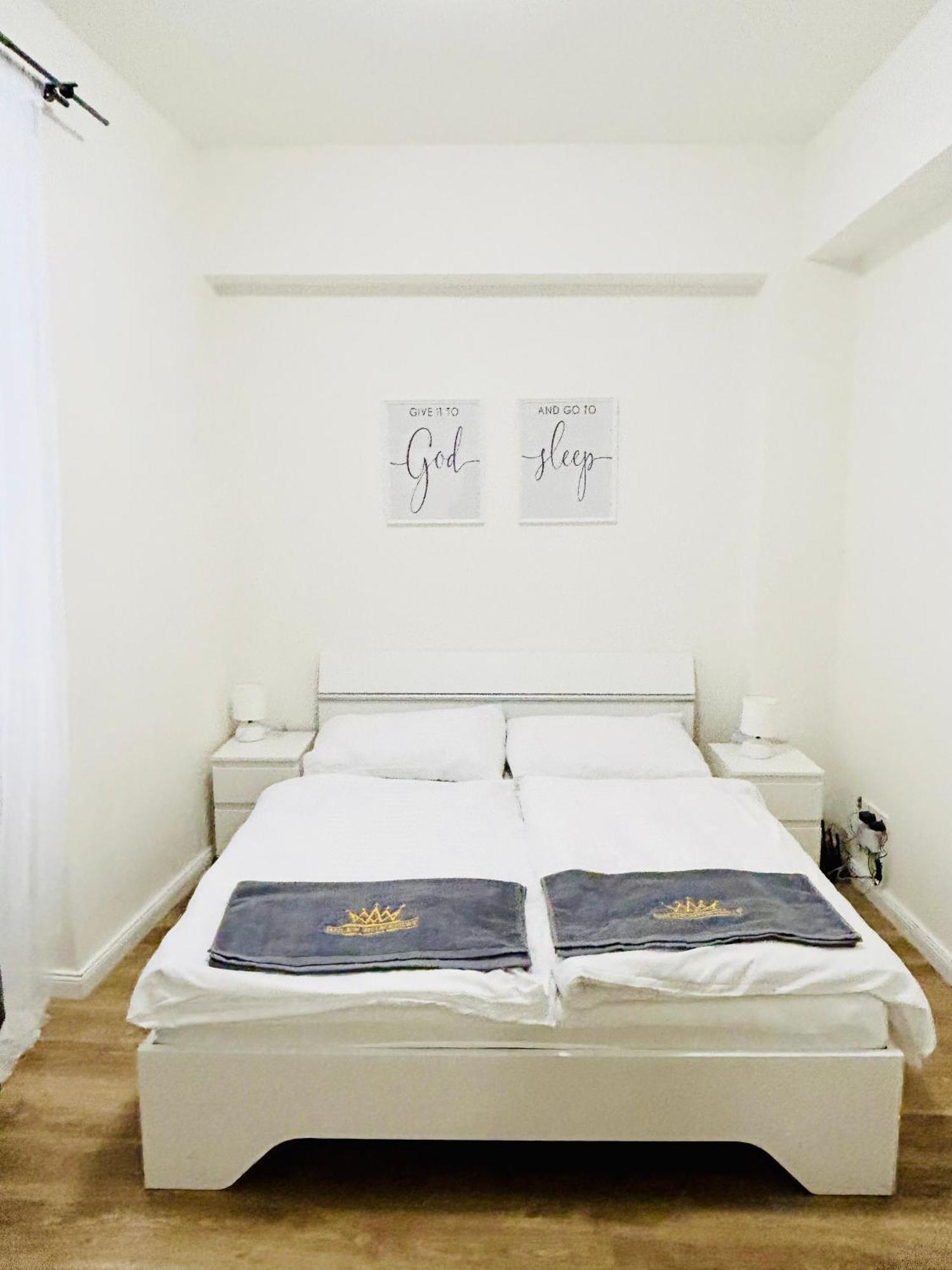 New Apartments Complex Prague Florenc Extérieur photo